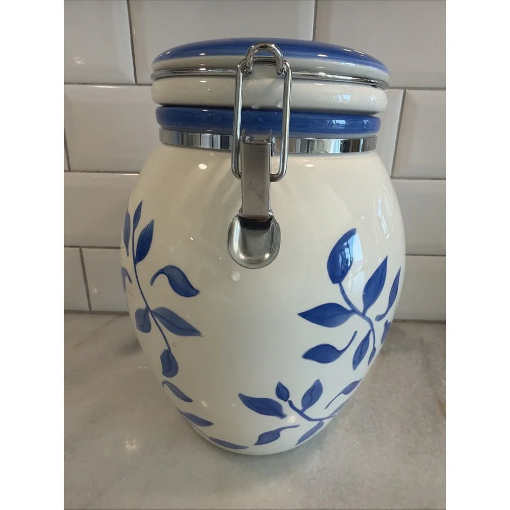 Inspirado Canister Cookie Jar White Blue Stonelite‎ Hinged Seal Lid 9.75